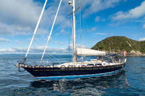 Tayana 52 avaliação e ficha técnica